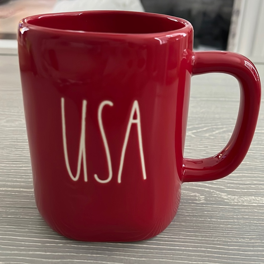 Rae Dunn USA mug